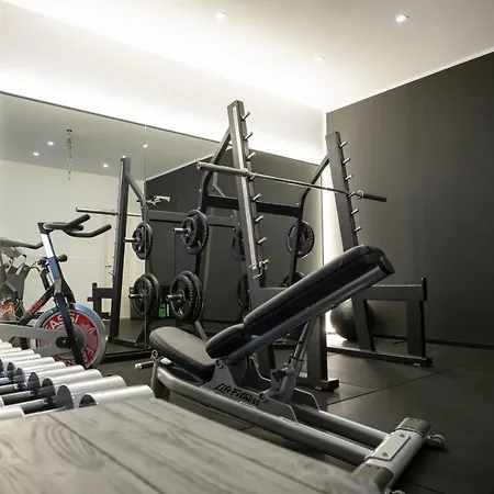 Rufo Nocleg ze śniadaniem 4*